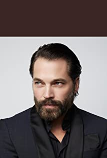 Tim Rozon 